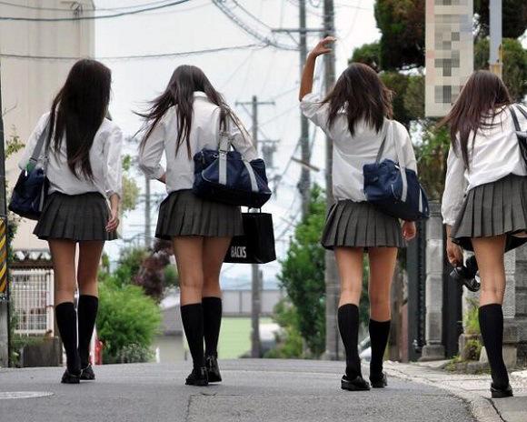 High_School_Girls_1