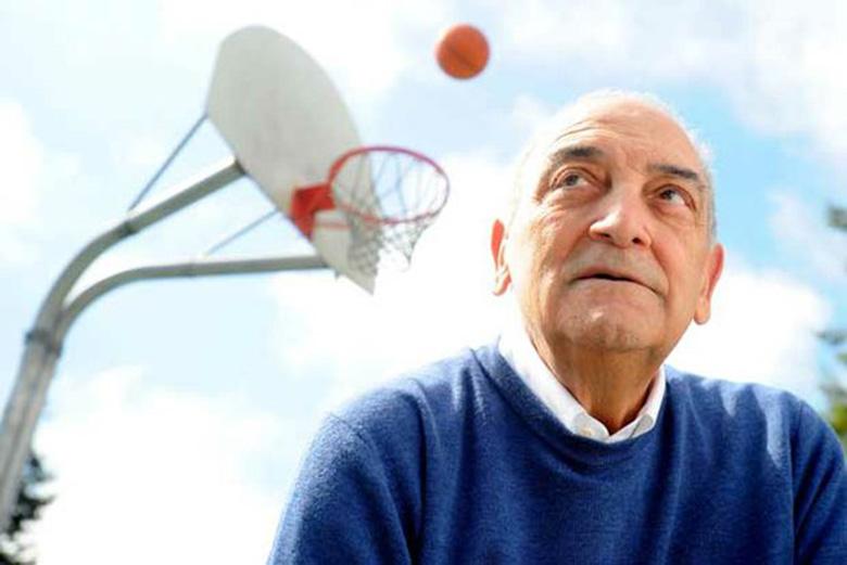 30-for-30-sole-man-series-on-influential-basketball-marketing-executive-sonny-vaccaro-01[1]