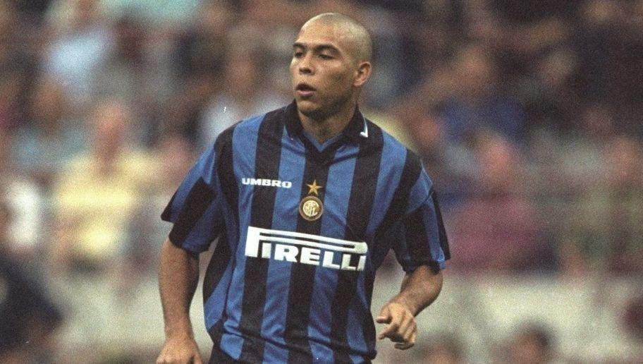 Jul 1997: Ronaldo of Inter Milan in action during a match against Manchester United at the San Siro Stadium in Milan, Italy. Mandatory Credit: Mike Hewitt/Allsport