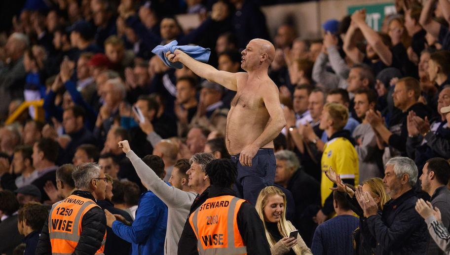 LONDON, ENGLAND - MAY 20:  Millwall fans celebrate during the Sky Bet League One Play Off: Second Leg between Millwall and Bradford City at The Den on May 20, 2016 in London, England.  (Photo by Justin Setterfield/Getty Images)