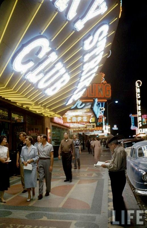 Frankly_Las_Vegas_looked_very_nicely_in_1955_brSee_for_yo_10