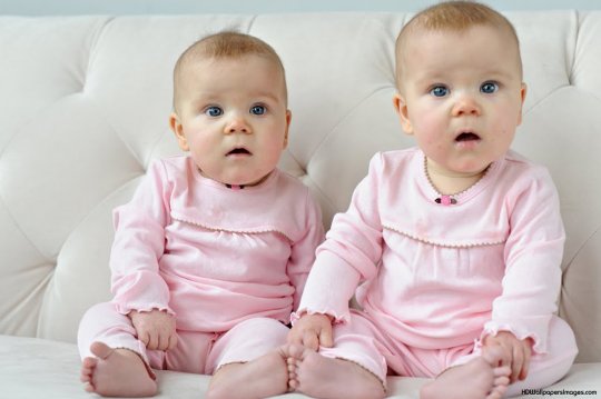Twins-Cute-Babies-540x359[1]