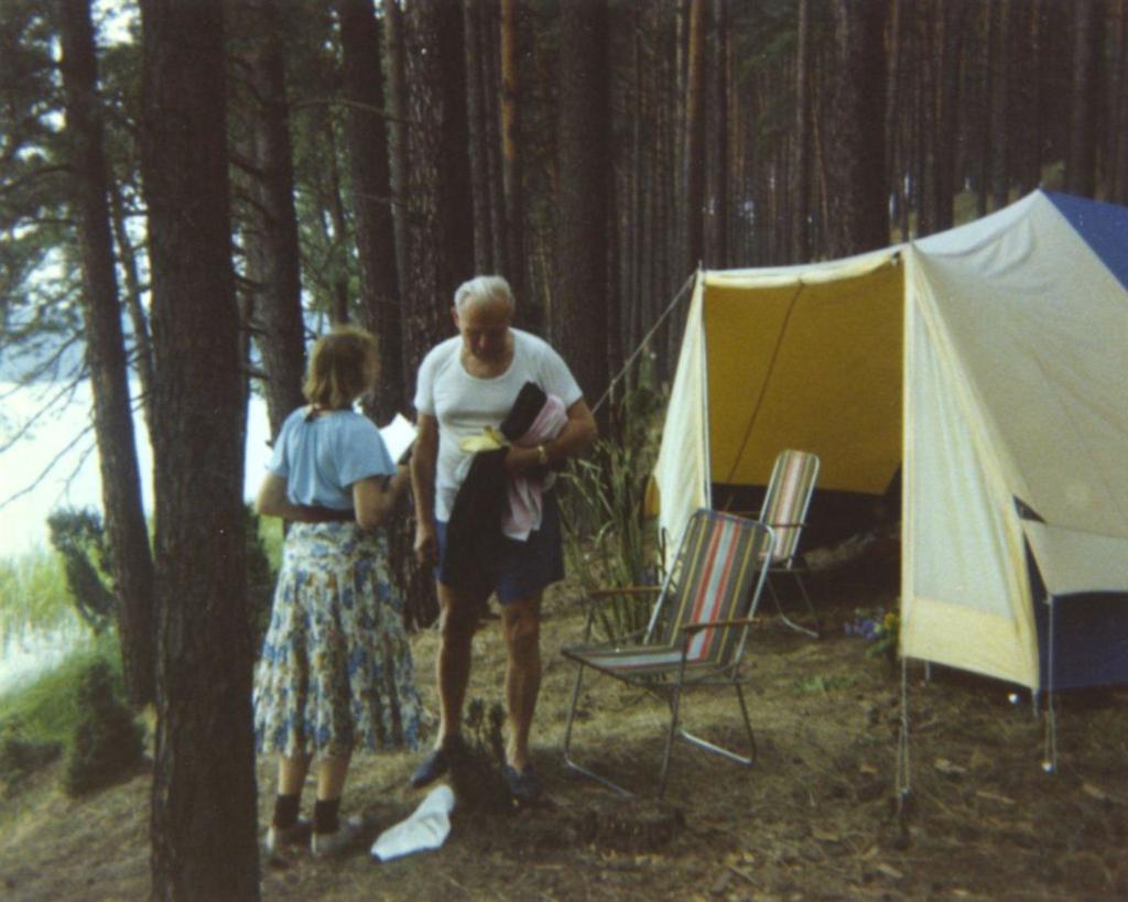 Војтила и Тимјениецка на кампување во 1976 год.
