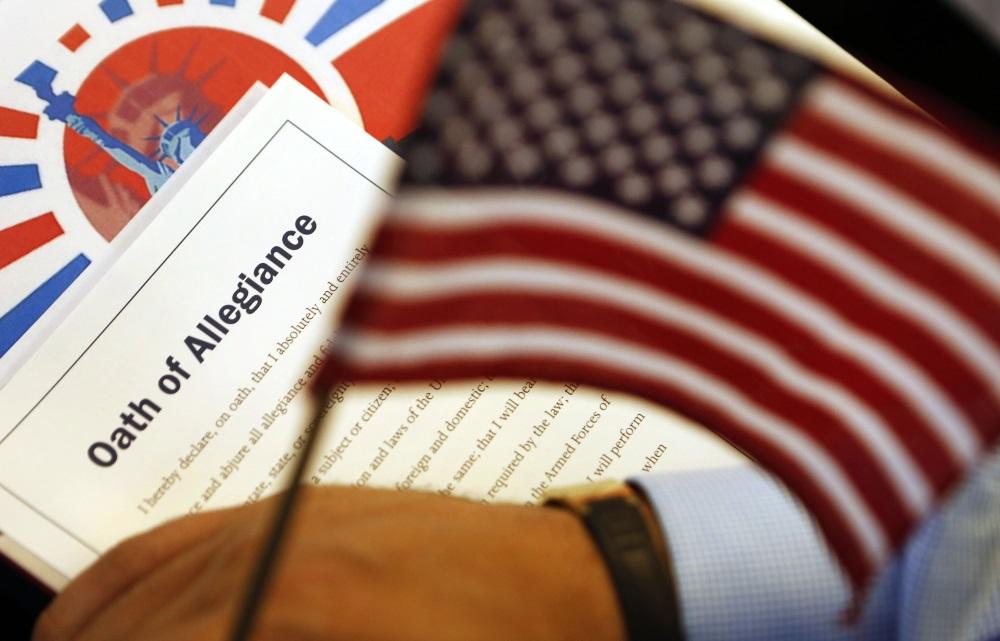 Сé повеќе Американци се откажуваат од американско државјанство
