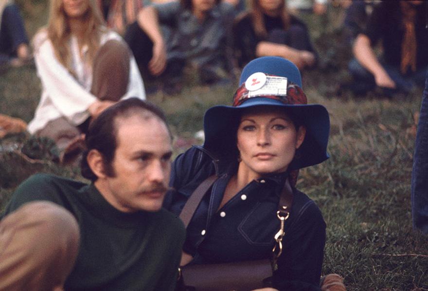 woodstock-women-fashion-1969-541__880