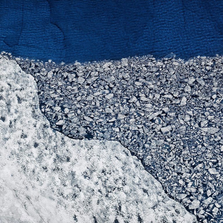 Топењето на мразот на Гренланд, низ фотографии