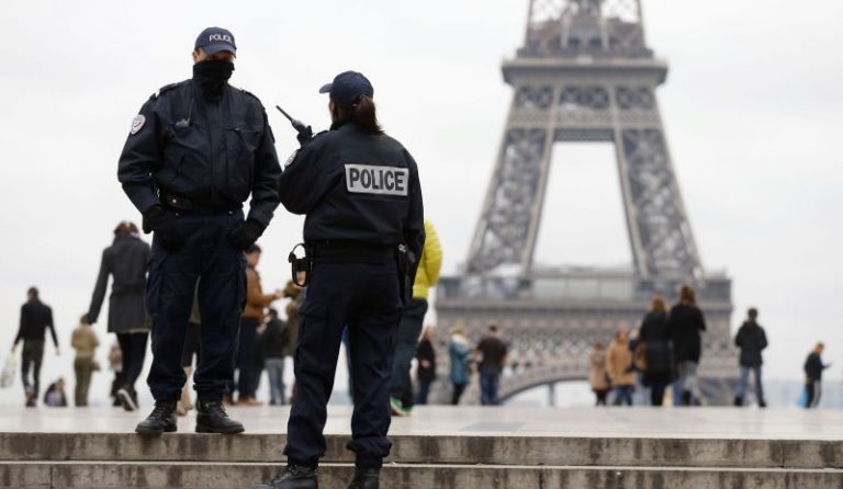 Рекордна стапка на самоубиства меѓу француските полицајци