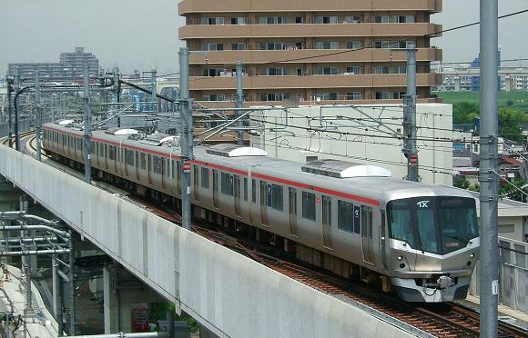 Јапонска компанија се извини што возот тргнал 20 секунди порано