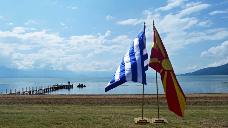 Грција сака да стане главен стратешки партнер на Македонија во сферата на одбраната