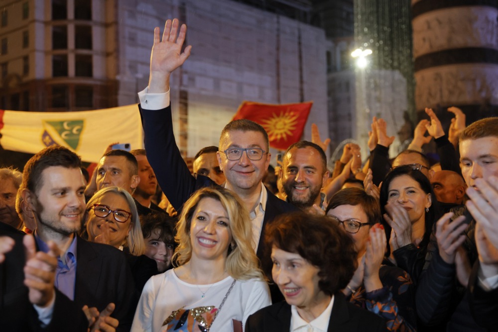 (ФОТО) Од славјето на ВМРО-ДПМНЕ на плоштадот во Скопје