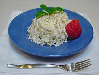 spaghetti-ice-cream-on-blue-plate