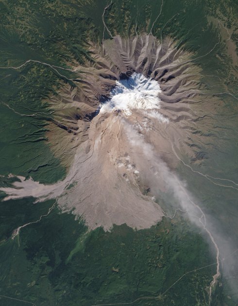 Вулкански ерупции фотографирани од вселената 